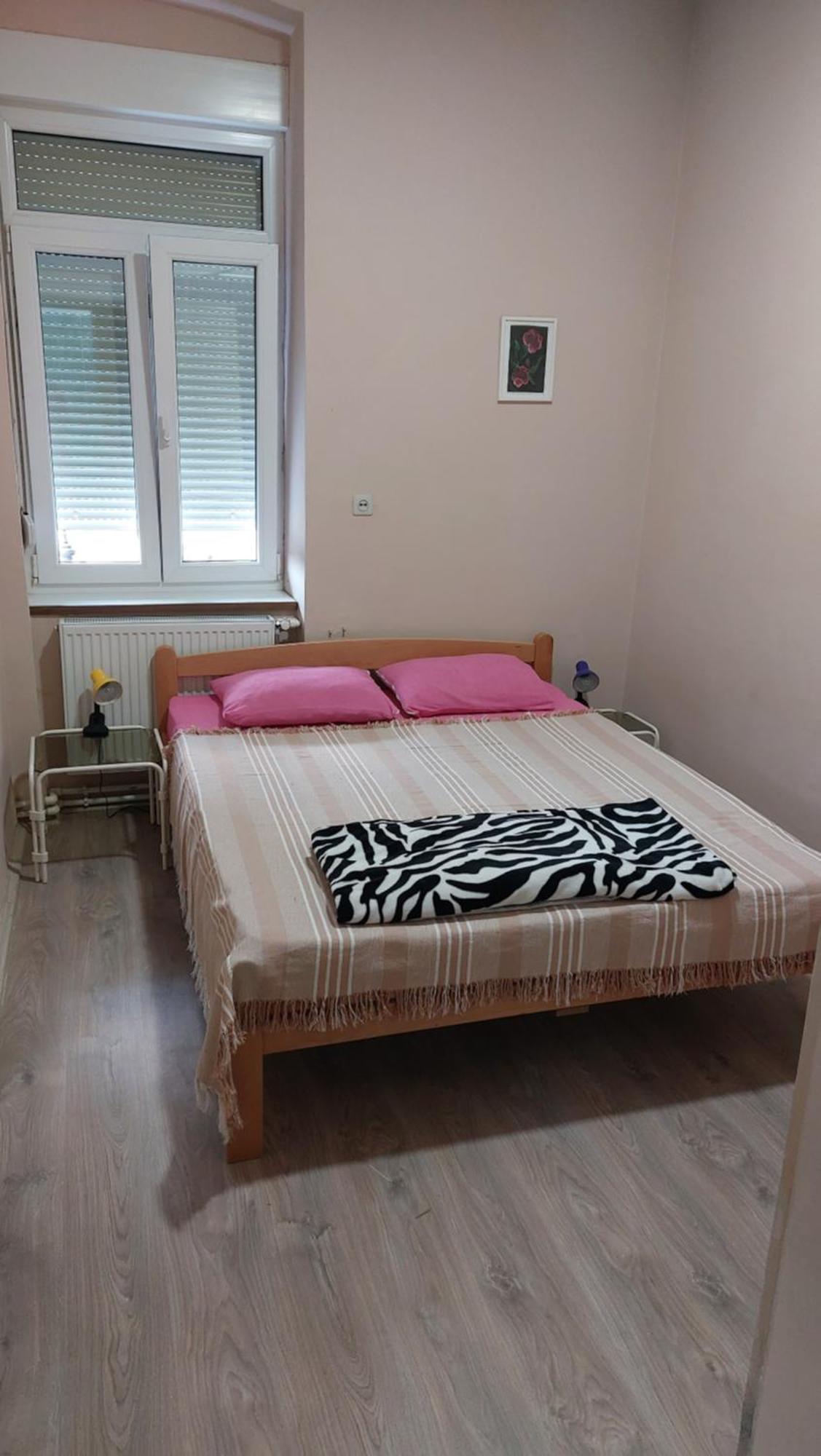 Apartman Central Ρούμα Εξωτερικό φωτογραφία